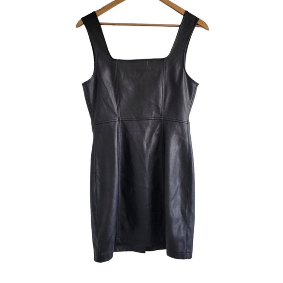 Urban Outfitters Faux Leather Button-Down Dress black size 8 - Picture 6 of 16